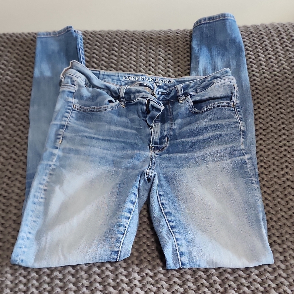 American Eagle Outfitters Women's Light Blue Jeans
